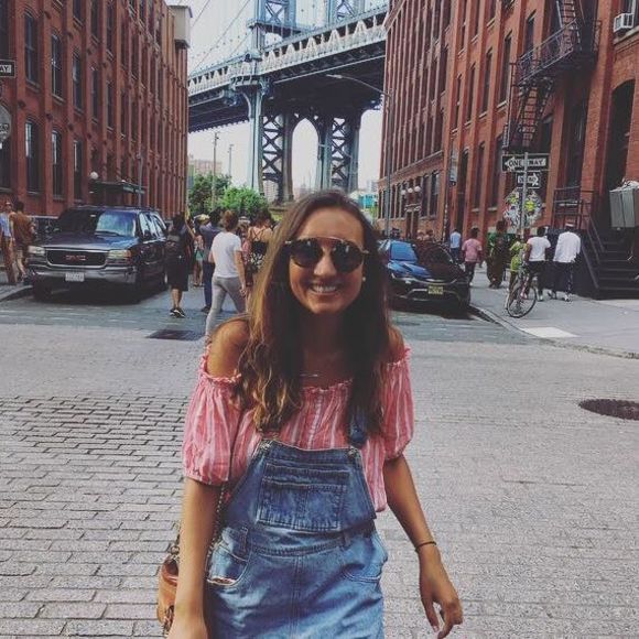 Meet your Posher, Megan - Picture 1 of 1